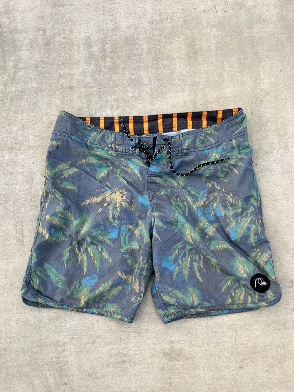 Rare Quiksilver Tropical Palm Swim Trunks in Navy, Green and Teal size 32